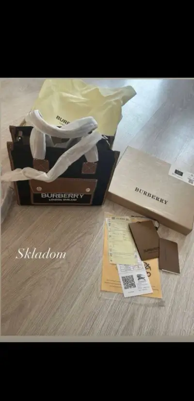Burberry kabelka