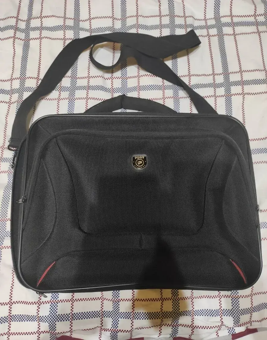 Laptop taska