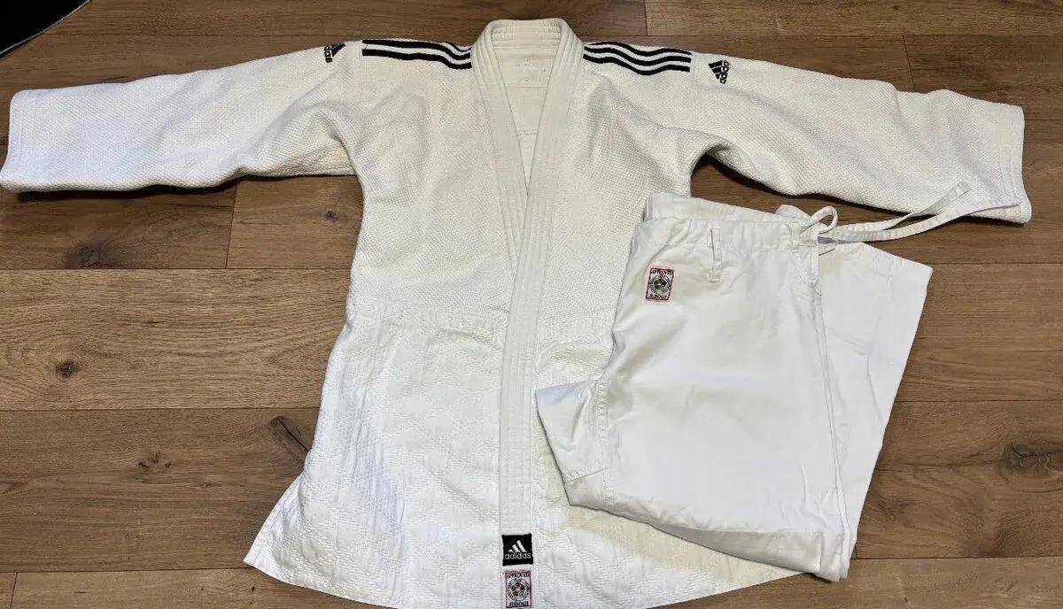 Kimono judo IJF
