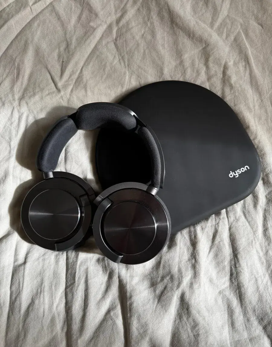 Dyson slúchadlá nepoužívané