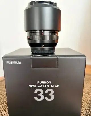 Fujifilm Fujinon XF 33mm f/1.4 R LM WR