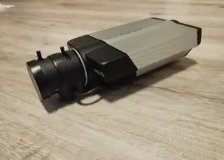 Axis 221 network camera - nová