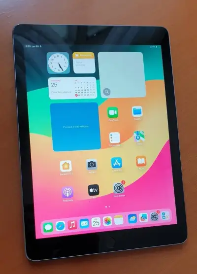 Apple iPad 6. generácie (32 GB) – Silver