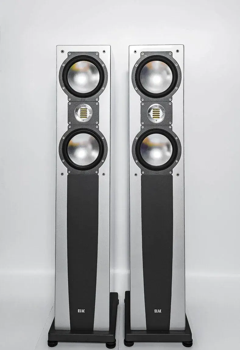 Elac FS 208.2