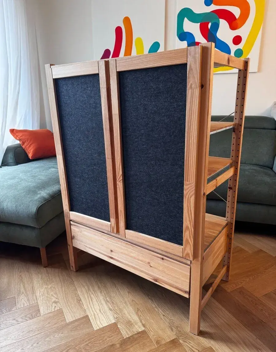 IKEA IVAR regal s dverami a zasuvkou 89x50x124