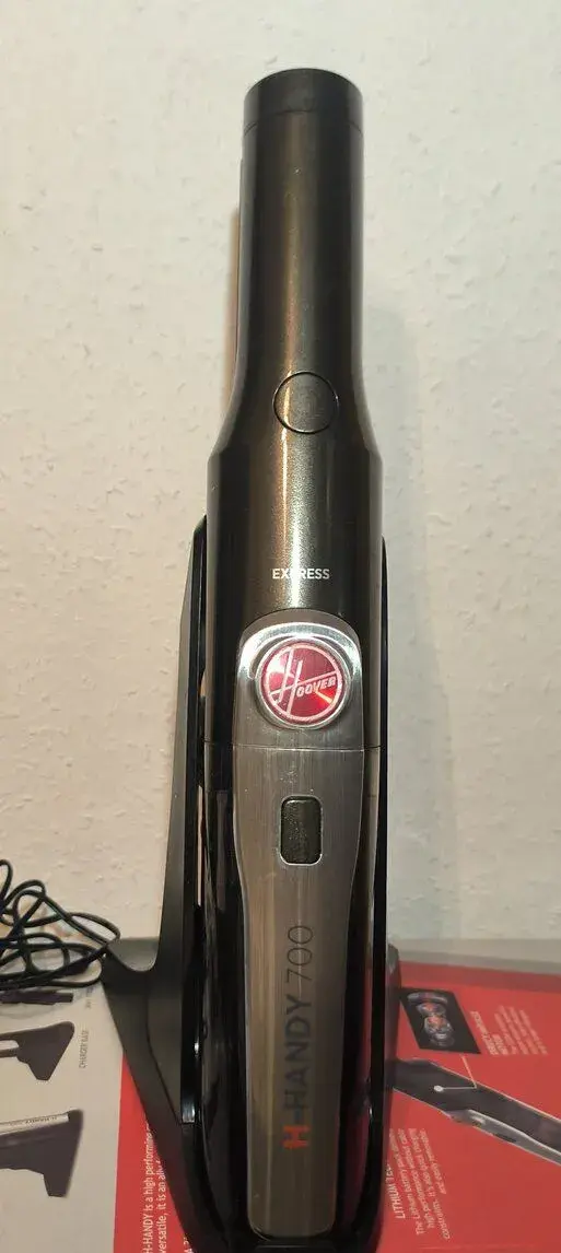 Ručný vysávač Hoover H-Handy 700
