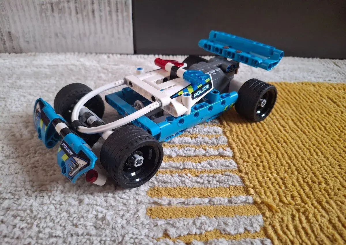 Lego Technic: Police Pursuit ( 42091 )
