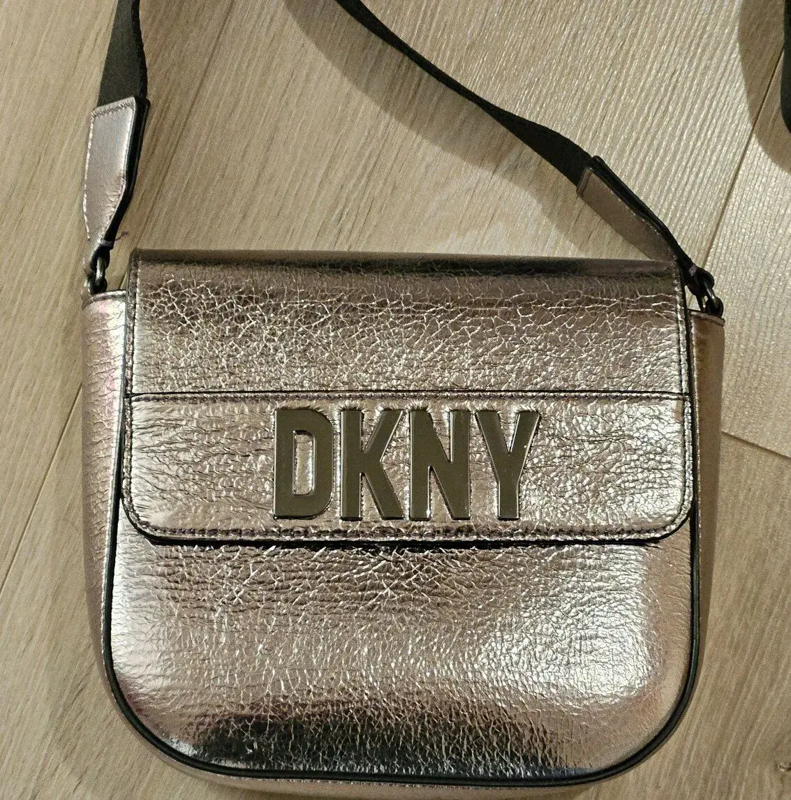 KABELKY RÔZNE ZNAČKY DKNY,TH,CK