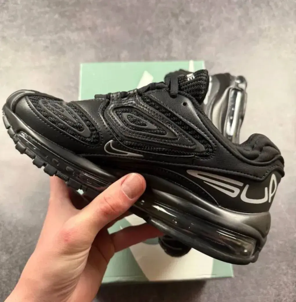 Nike Air Max 98 x Supreme Black