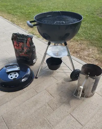 WEBER gril 46 cm + príslušenstvo
