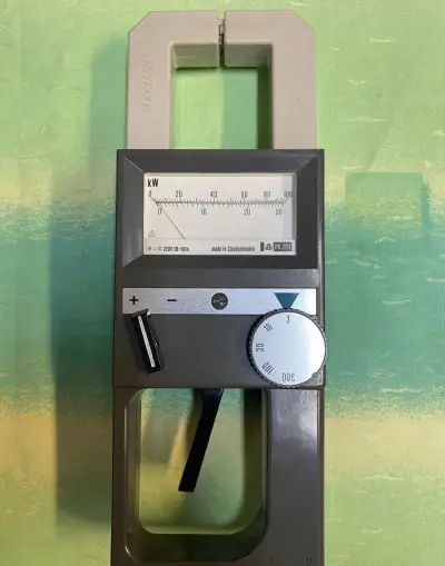 Kliašťový wattmeter PK 220, 3až 300kW