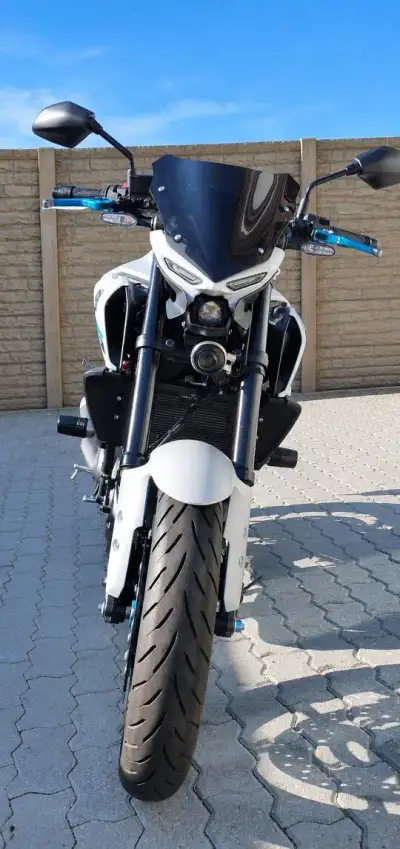 Yamaha mt 03