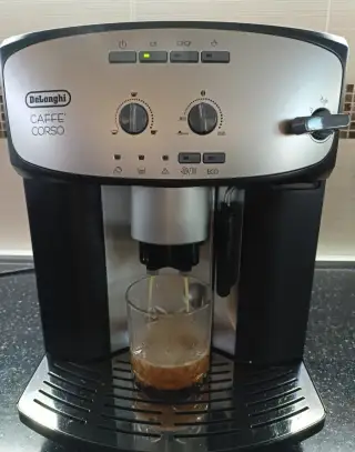 Delonghi kavovar