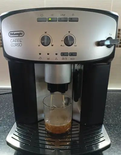 Delonghi kavovar