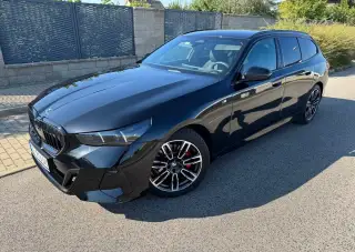 Odvoz 4 osôb letiská a v rámci EÚ na vozidle BMW 5 Touring