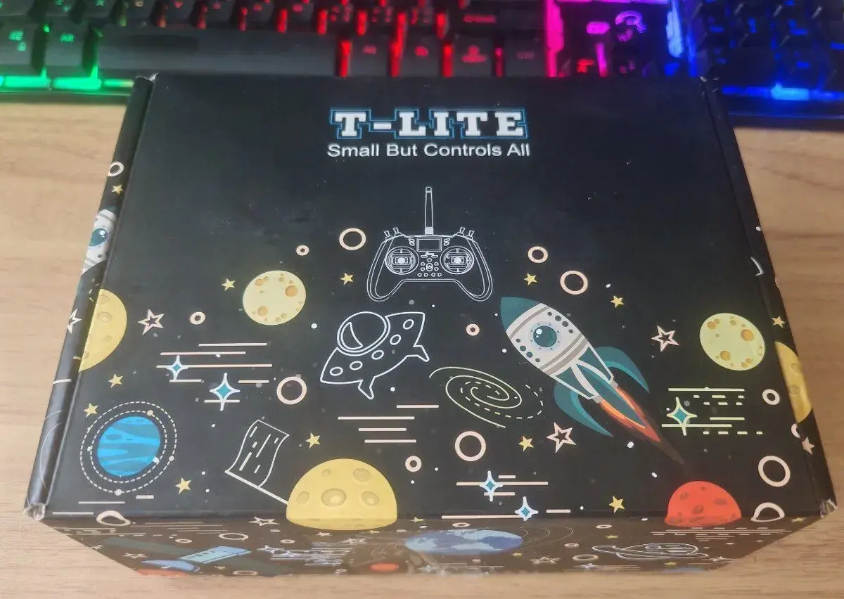Ovládač na FPV drona Jumper t-lite JP4in1