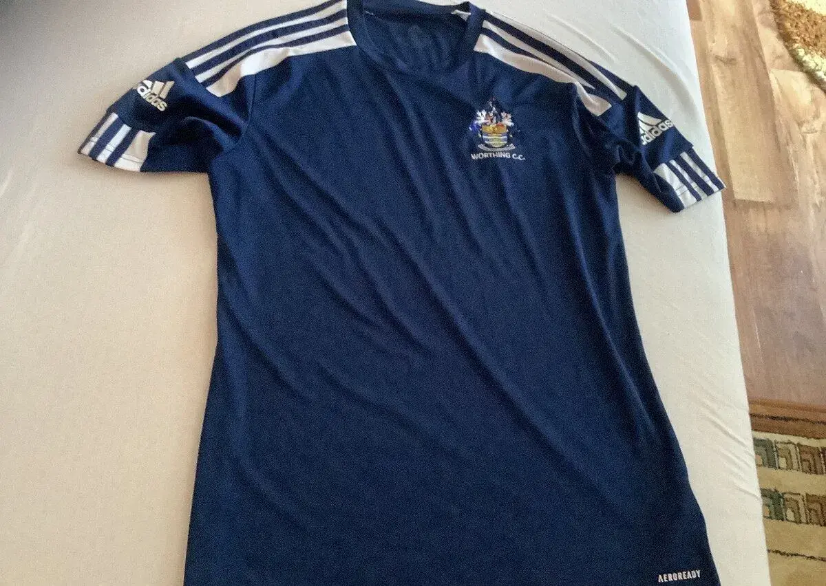 Adidas tričko modré