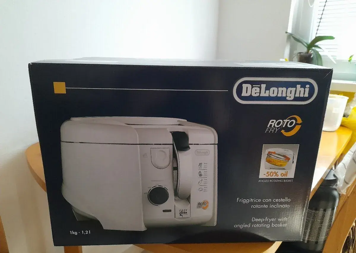 Otočná fritéza Delonghi