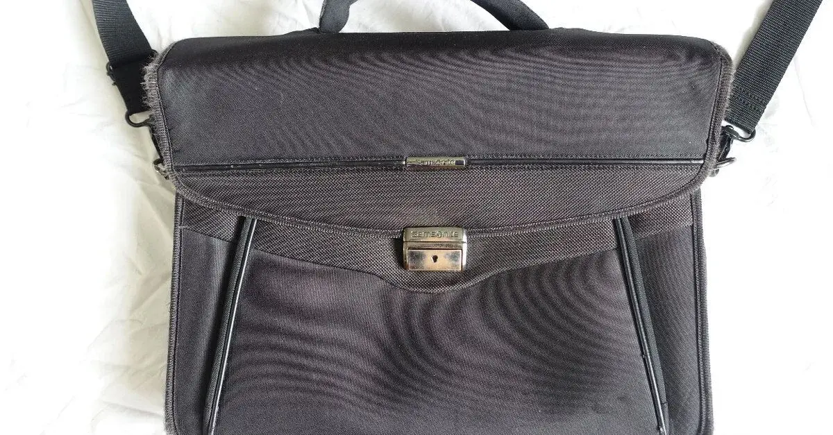 Taška na notebook Samsonite-Desklite Briefcase 3 Guest 15,6