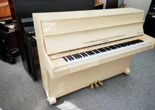 Moderné Piano dovoz celá SR