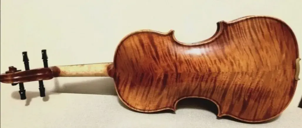 husle 4/4 model Stradivari tiger stripes