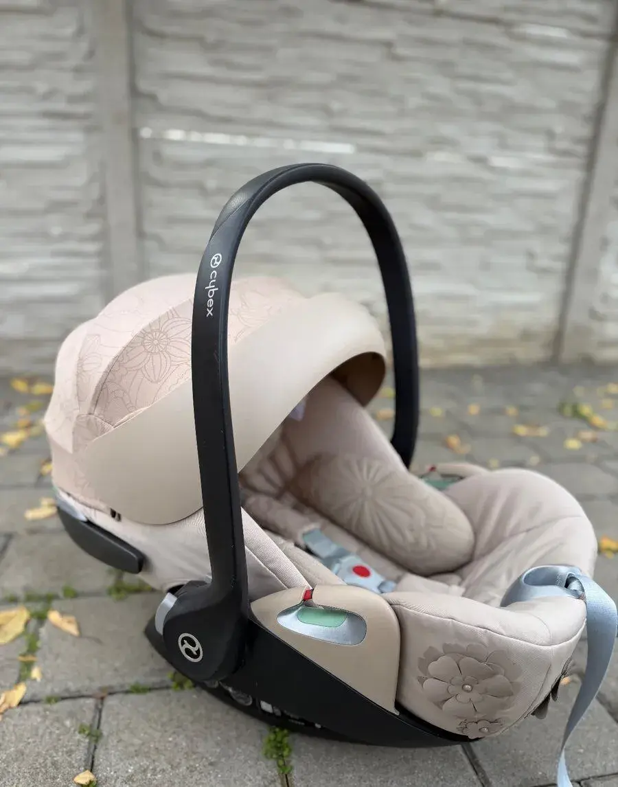 Cybex Simply beige