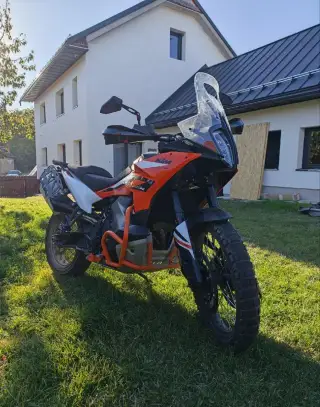 KTM 890 Adventure 2024 (zaruka ešte 3 roky)