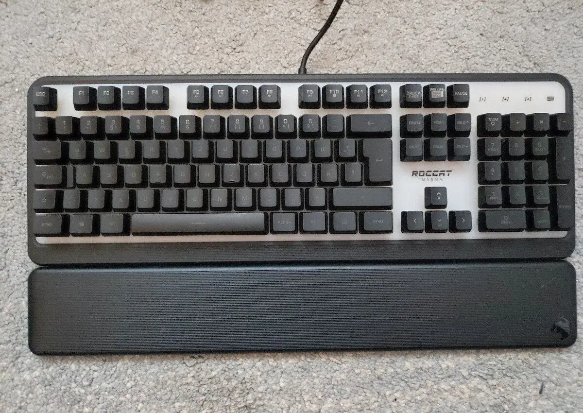 Roccat Magma RGB Gaming Keyboard