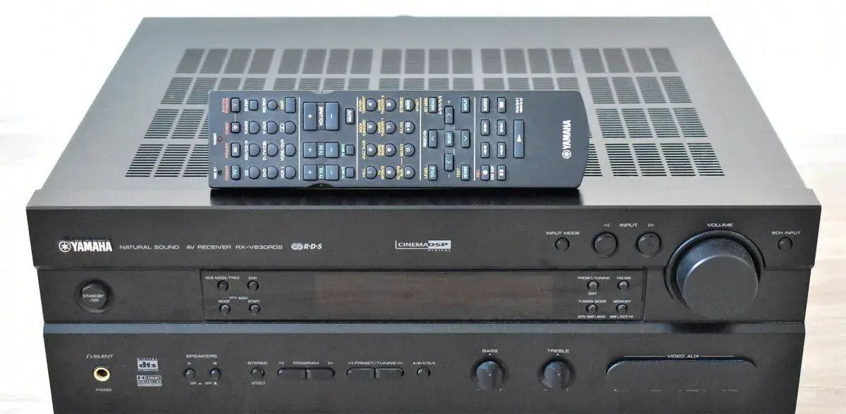 YAMAHA RX-V630 Dolby Digital EX, DTS, Pro Logic II domáce ki