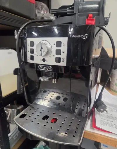 De’Longhi Magnifica S – automatický kávovar