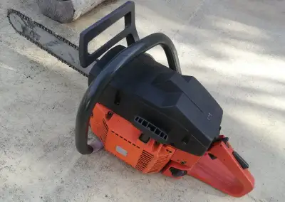 Motorová píla Husqvarna 61 SE