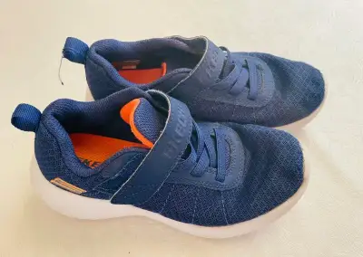 Tmavomodré tenisky Skechers 31 chlapčenské