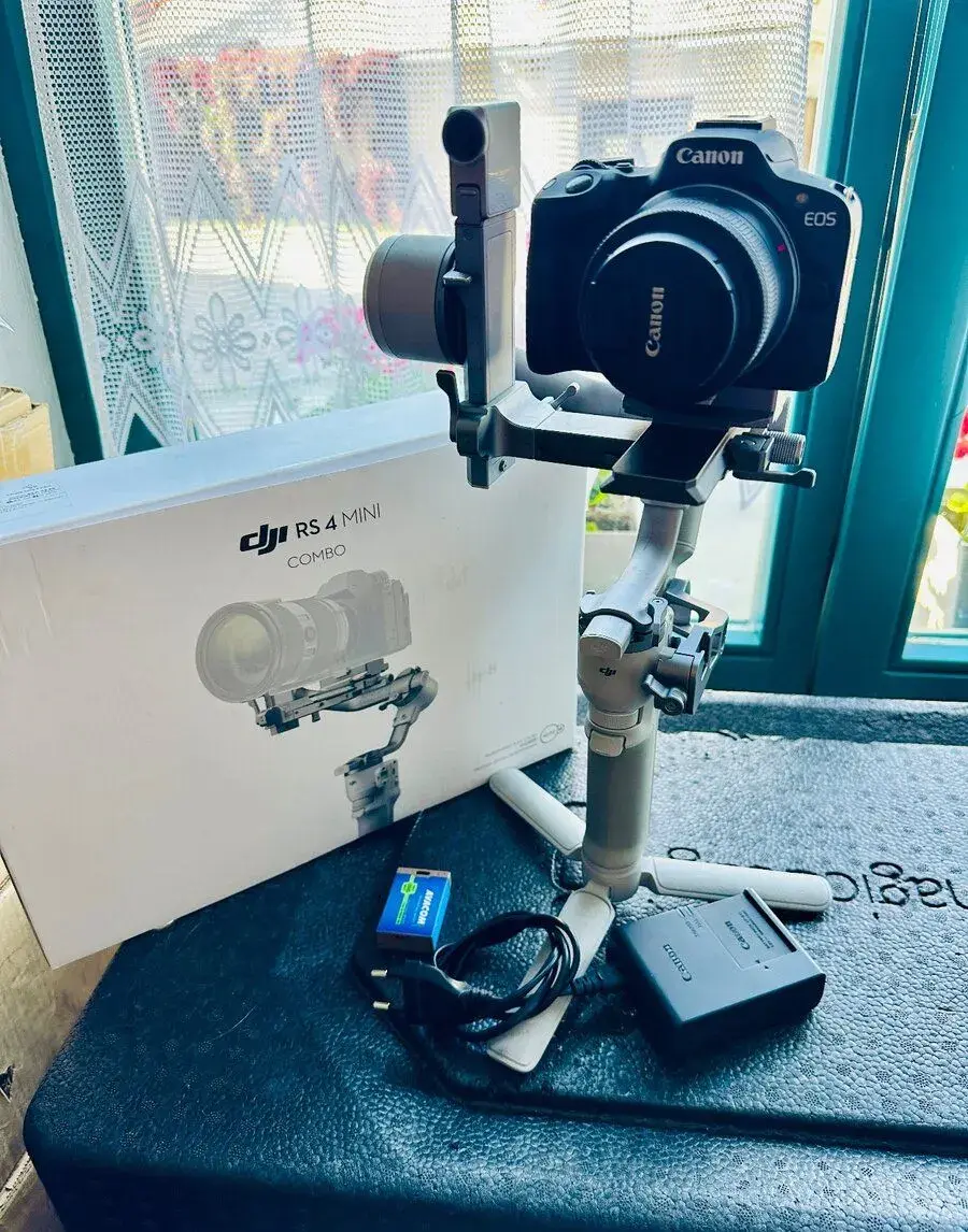 DJI RS 4 Mini combo