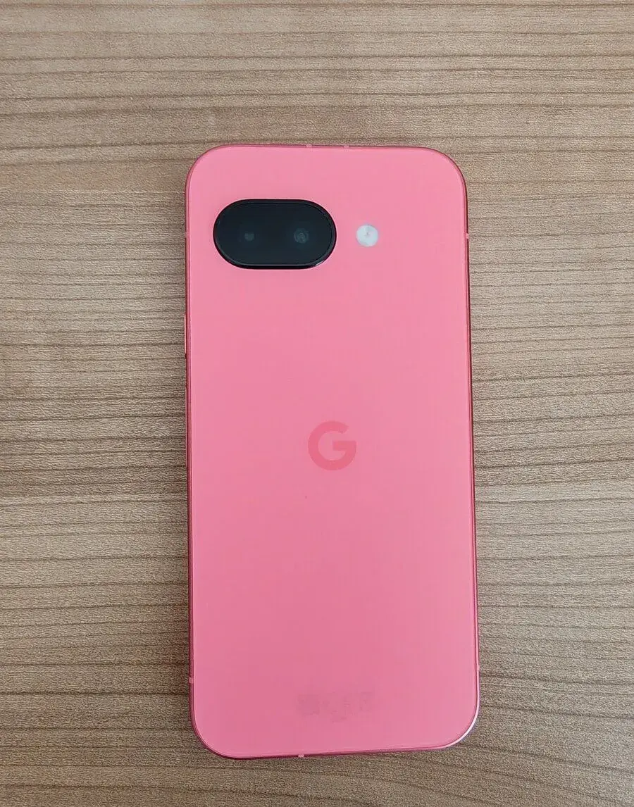 Google Pixel 9a PINK