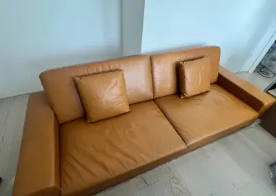 Kožená sedacia súprava 3+2+taburetka – pravá koža