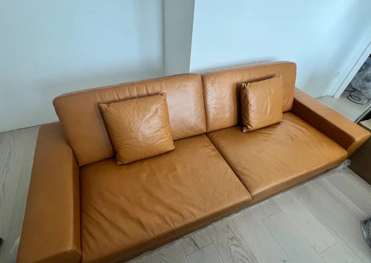 Kožená sedacia súprava 3+2+taburetka – pravá koža
