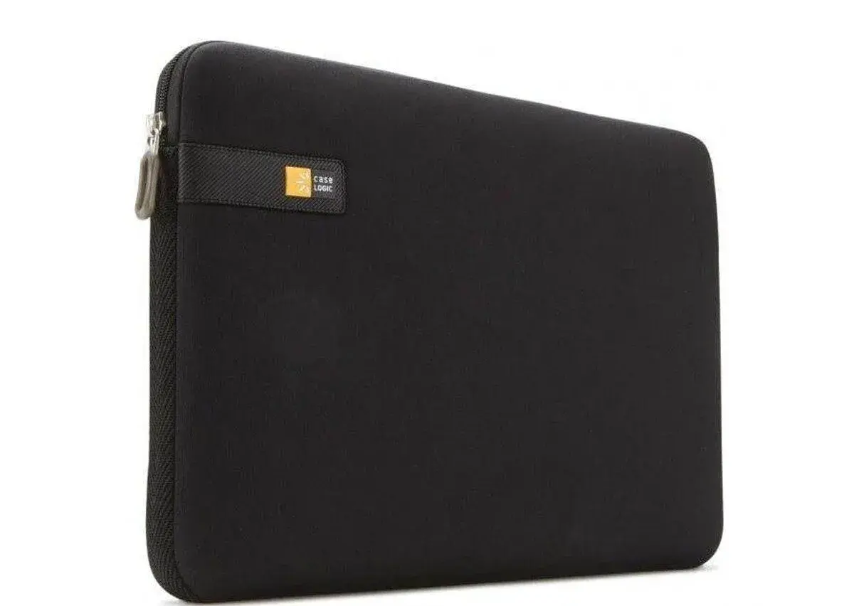 Obal Case Logic 11"