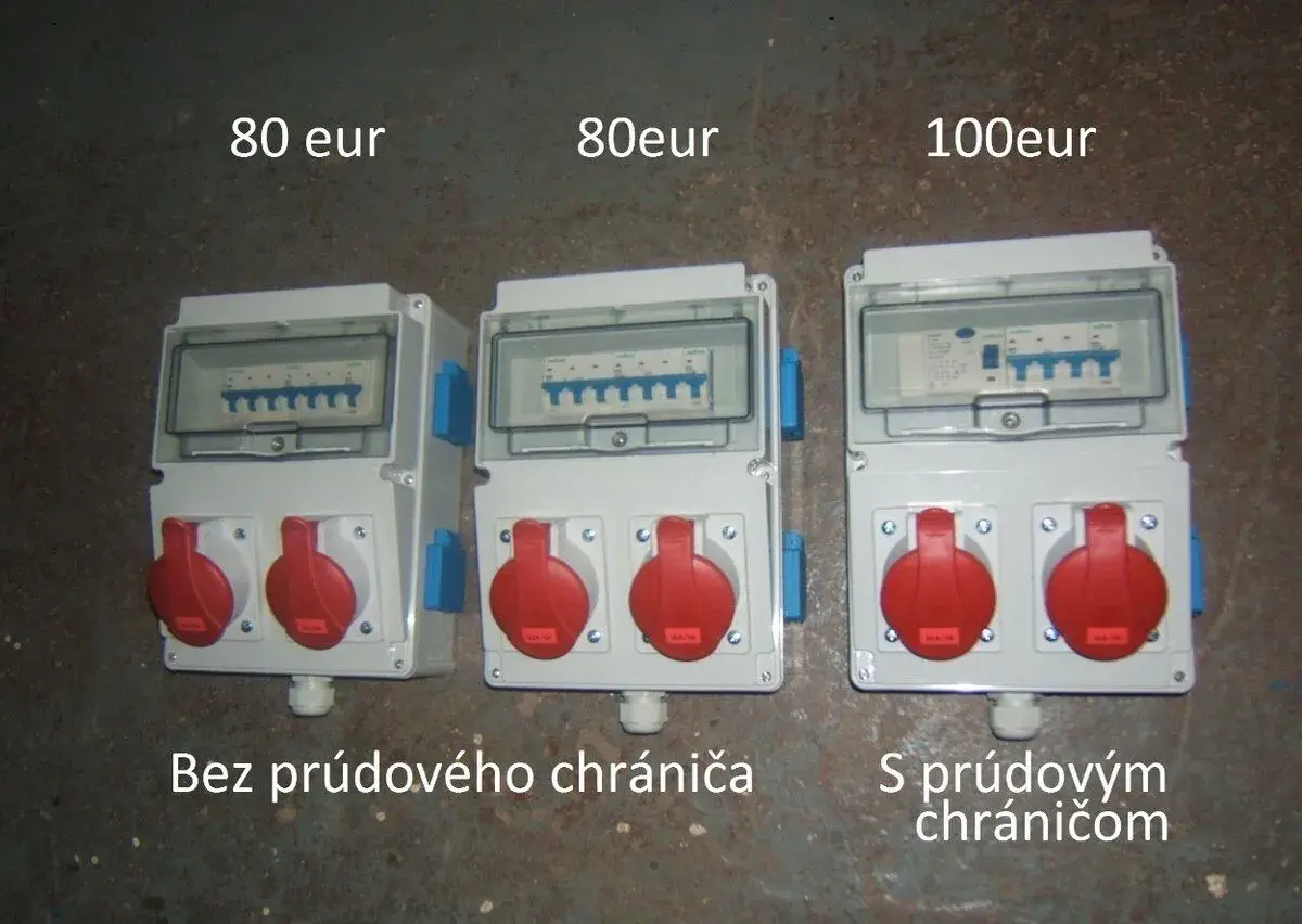 Nové zásuvkové rozvádzače.