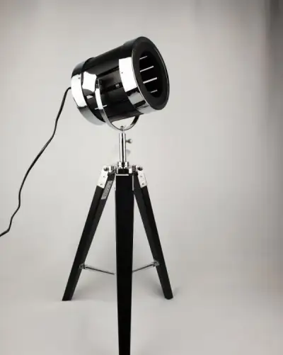 Lampa nová