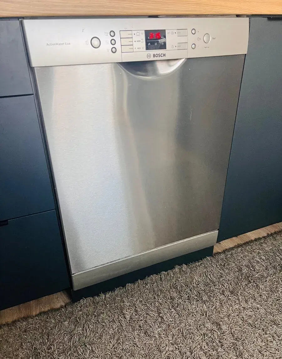Umývačka riadu Bosch ActiveWater Eco