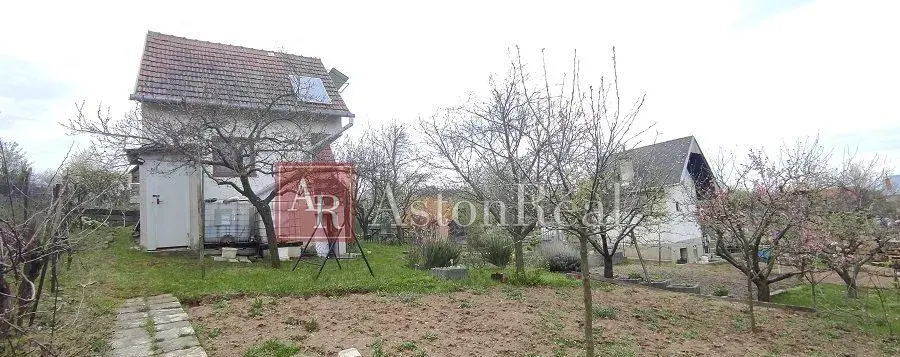 Predaj: Záhradka s pivnicou v Skalici - LIŠTINY - NOVÁ CENA