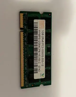 Hynix 1GB DDR2 667MHz PC2-5300S – RAM do notebooku