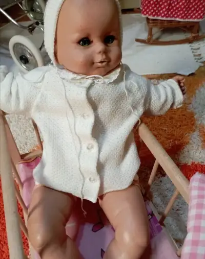 Retro bábika