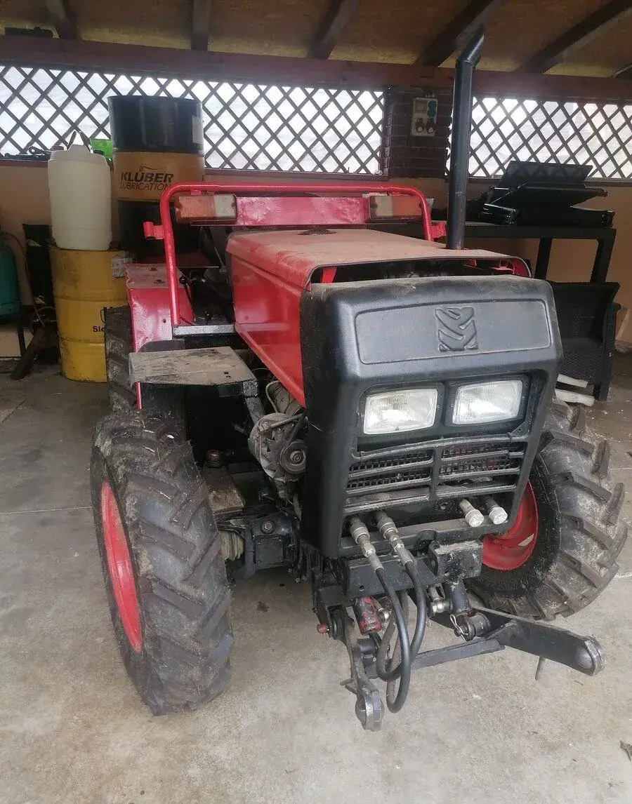 Malotraktor, mt8