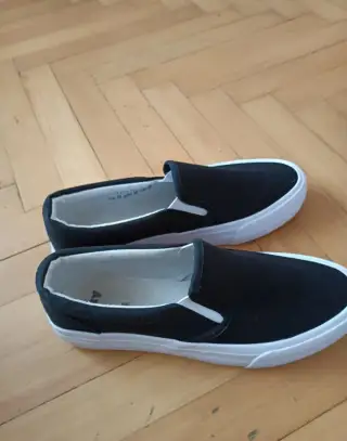 Platené topánky
