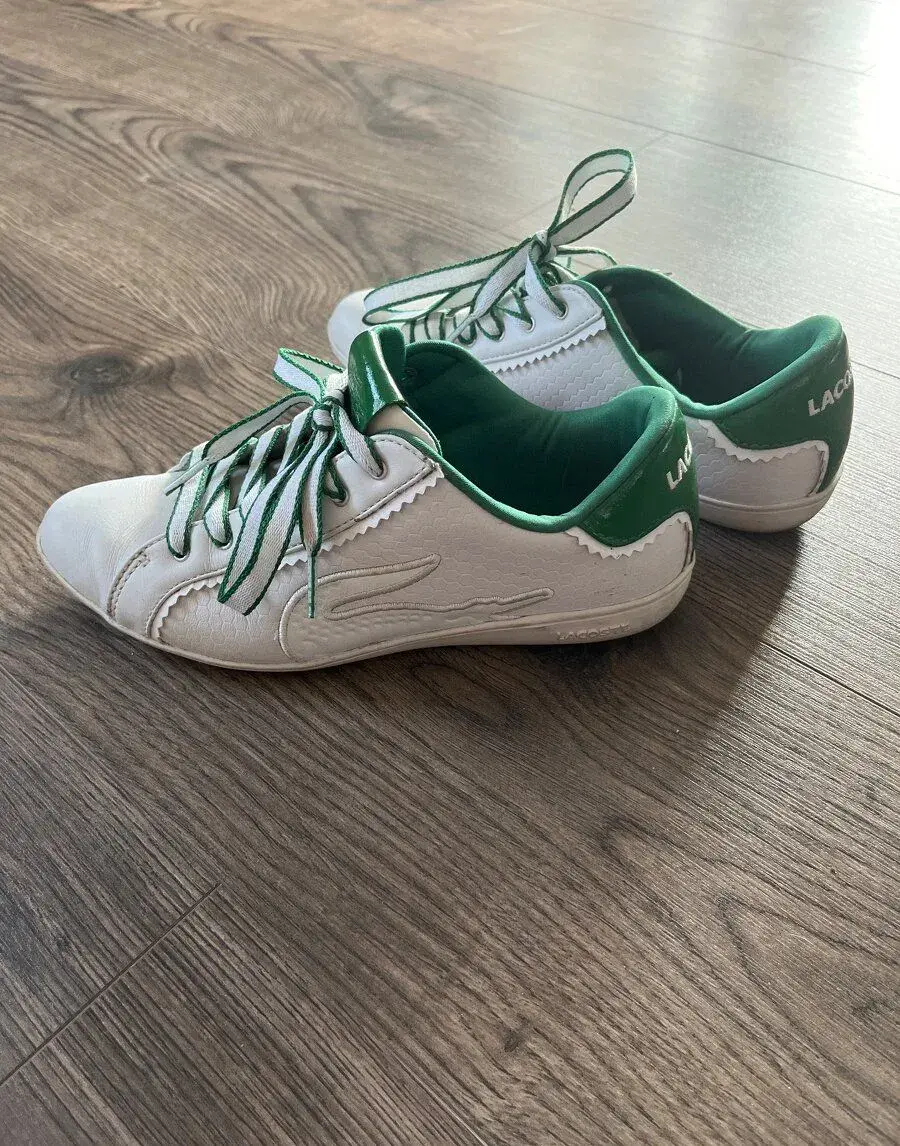 Lacoste topánky 37