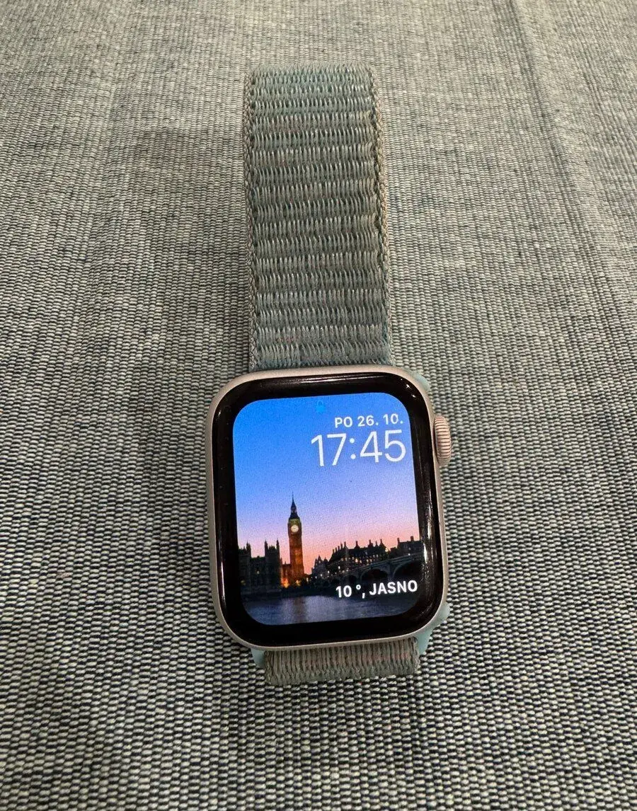 Apple watch 4 (40mm) silver