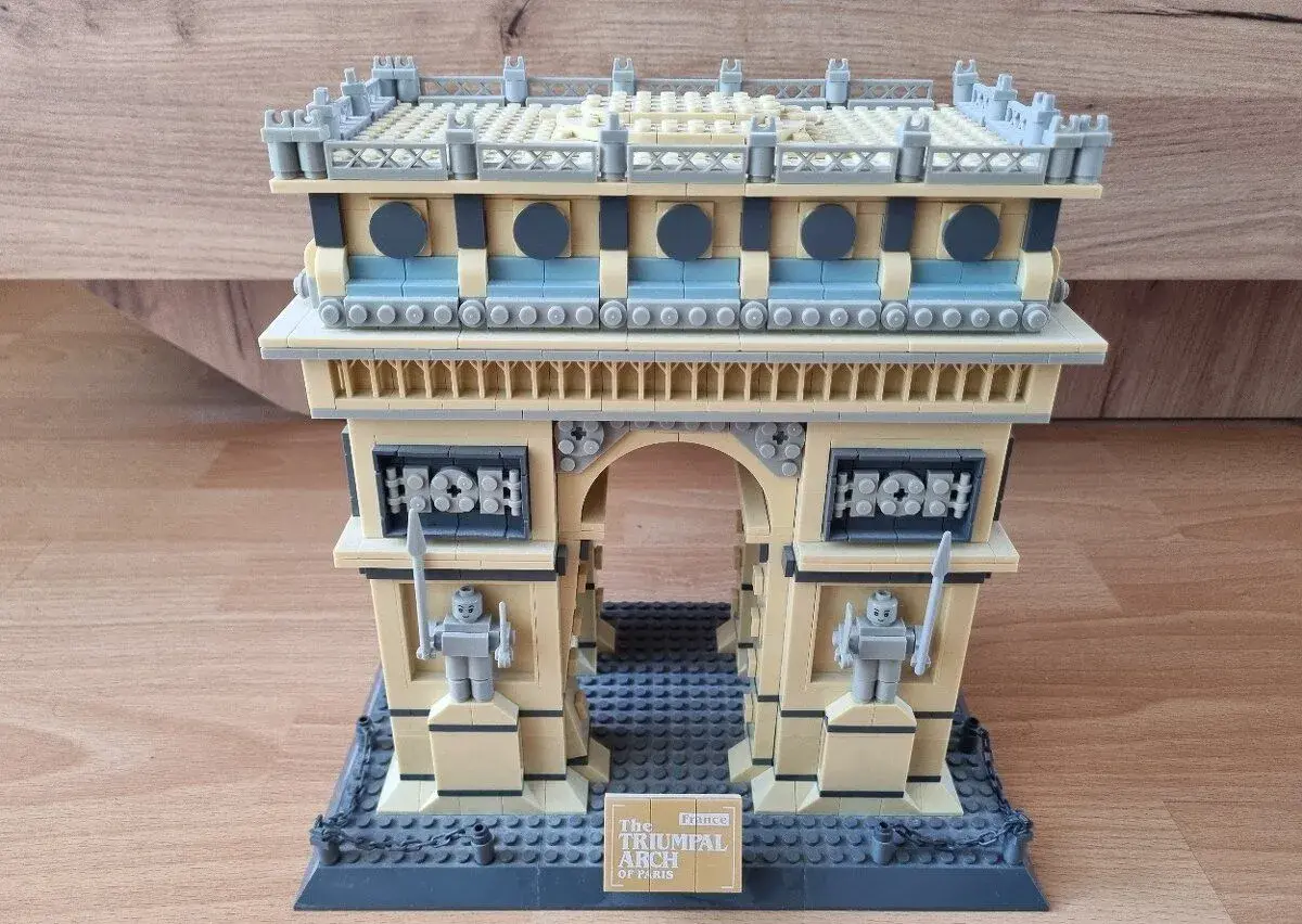 LEGO - Víťazný oblúk v Paríži / The Triumpal Arch of Paris
