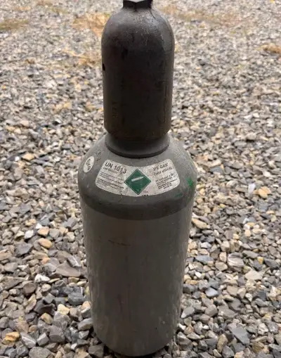 POUŽITÚ TLAKOVÚ FĽAŠU NA CO₂ – PT GAS