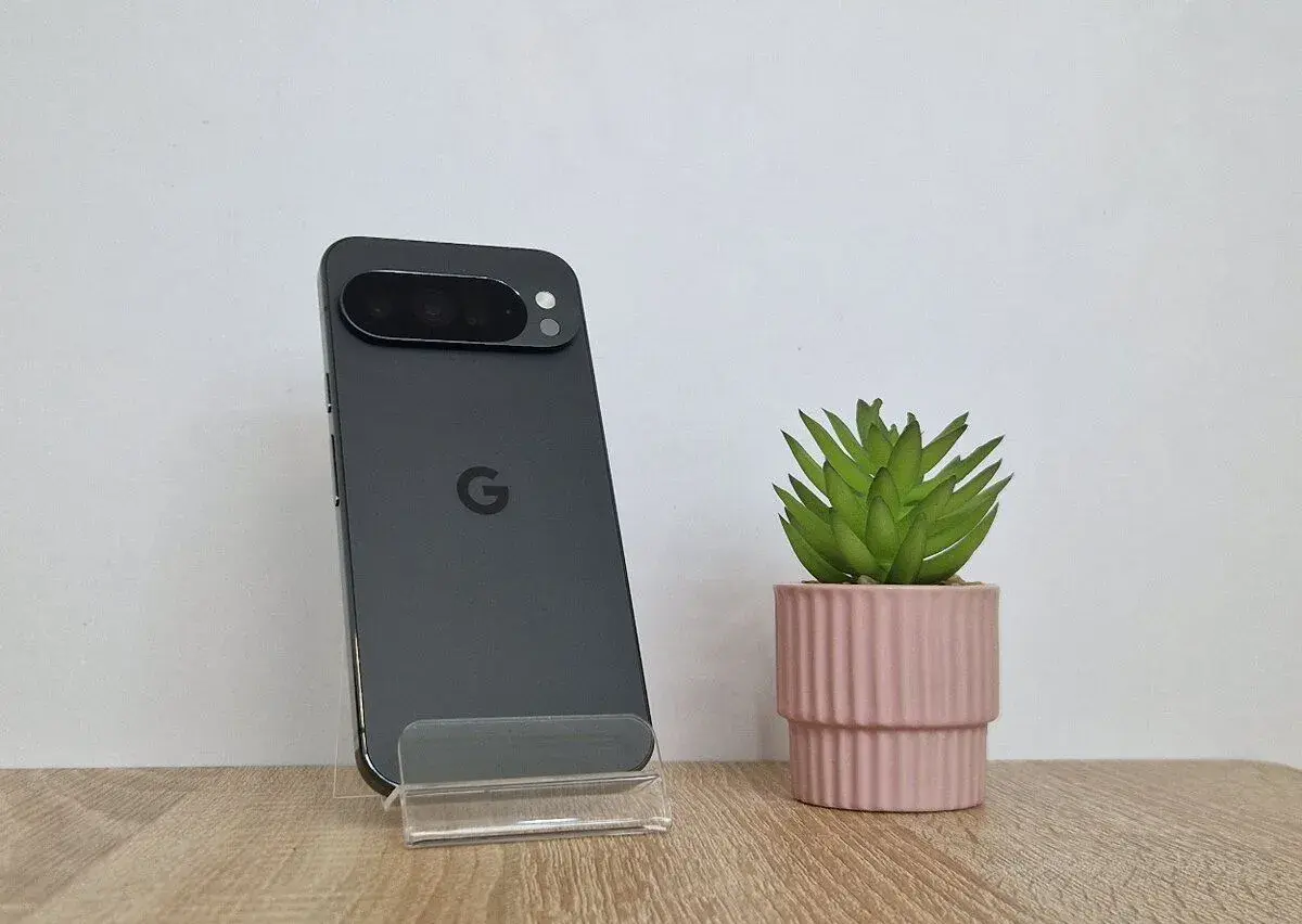 ZÁRUKA | Google Pixel 10 Pro XL 512 GB | Black | BATÉRIA 100